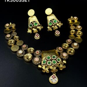 Necklace | Silver | Green Stones | Vintage look
